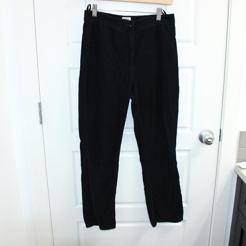 Aritzia Sunday Best Size‎ 4 High Rise Straight Corduroy Black
